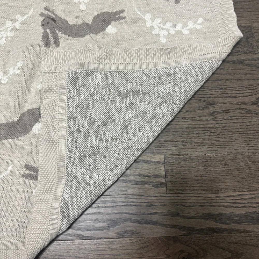 100%‎ Cotton Bunny Rabbit Baby Blanket Gray Ceam 32
